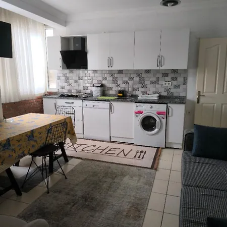 Steelgate Apartment *